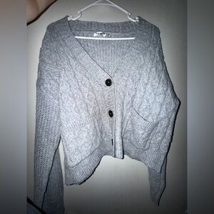 Cropped grey knit sweater